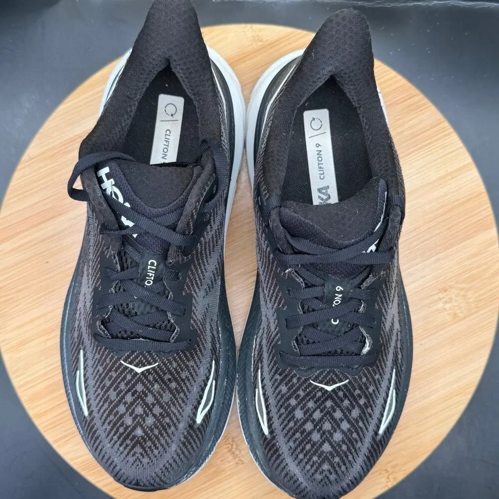 Hoka One One Clifton 9 “Black/White” Women’s Size 8B